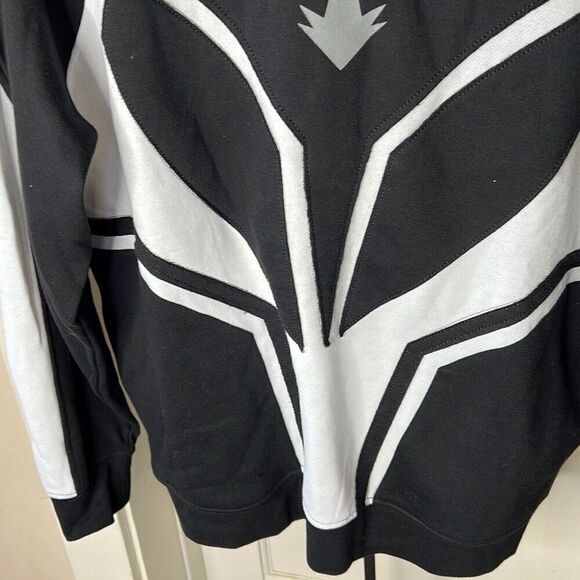 Her Universe Marvel The Marvels Photon Hoodie Black & White Size Medium New - Picture 3 of 7